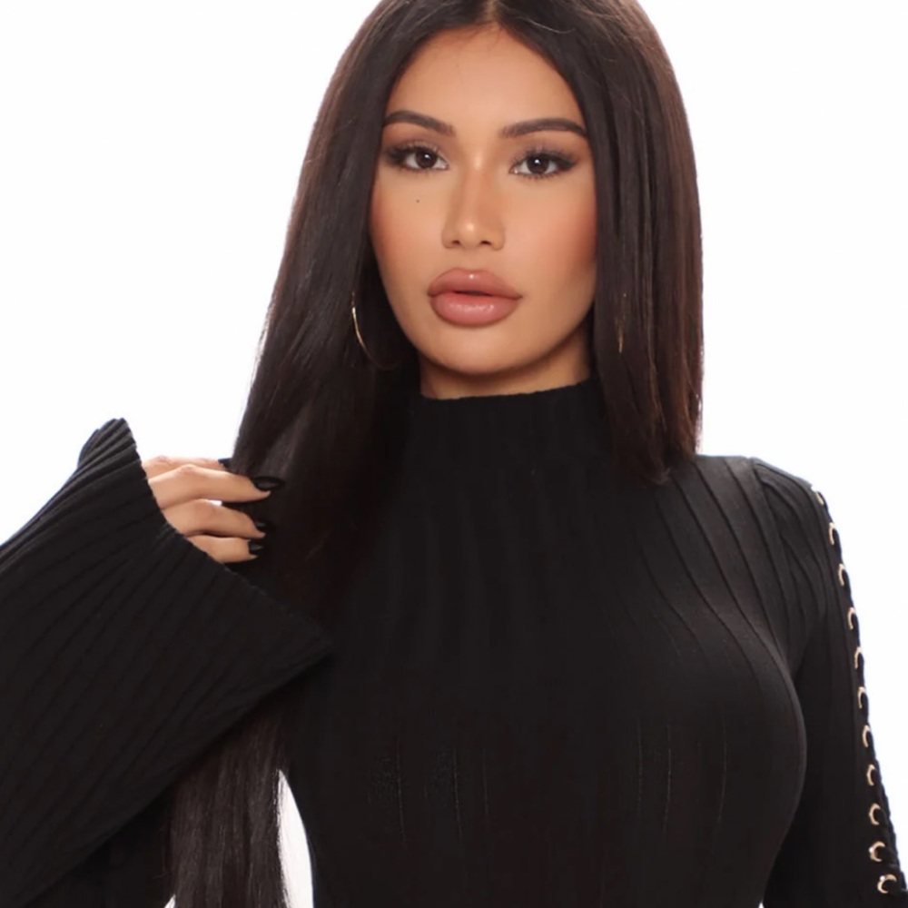 Next To Me Knit Mermaid Dress - Black brand new never used